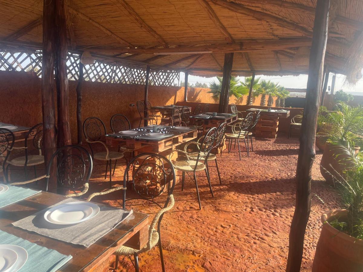 Dar Moghal Hotel Tiflet Luaran gambar